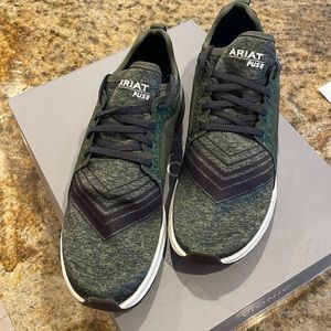 Ariat Fuse Womens Sneakers Size 7.5